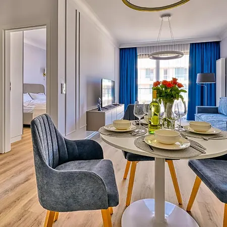 D207 Classik Z Z Basenem, Sauna, Jacuzzi, Przy Samej Plazy - 5d 아파트 니에초르체