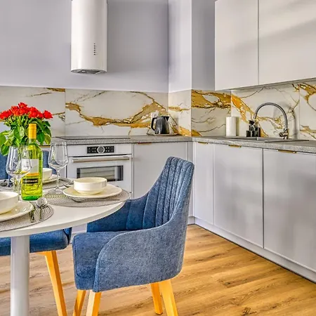 아파트 D207 Classik Z Z Basenem, Sauna, Jacuzzi, Przy Samej Plazy - 5d