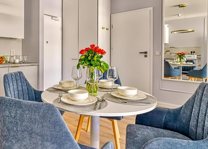 D207 Classik Z Z Basenem, Sauna, Jacuzzi, Przy Samej Plazy - 5d 아파트 *